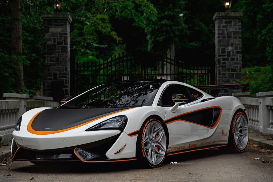  McLaren 570GT on ADV.1 Wheels (ADV005F M.V2 ADVANCED) 2019 года  (фото 6 из 14)